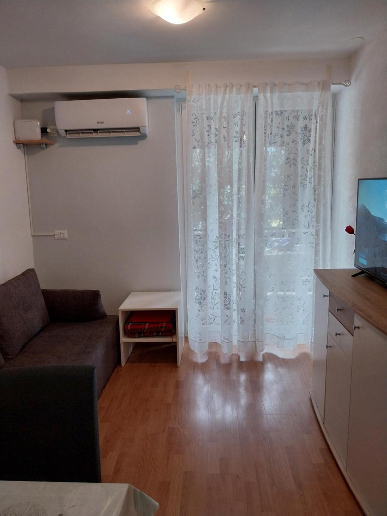 Apartment Zovko Пореч Екстер'єр фото